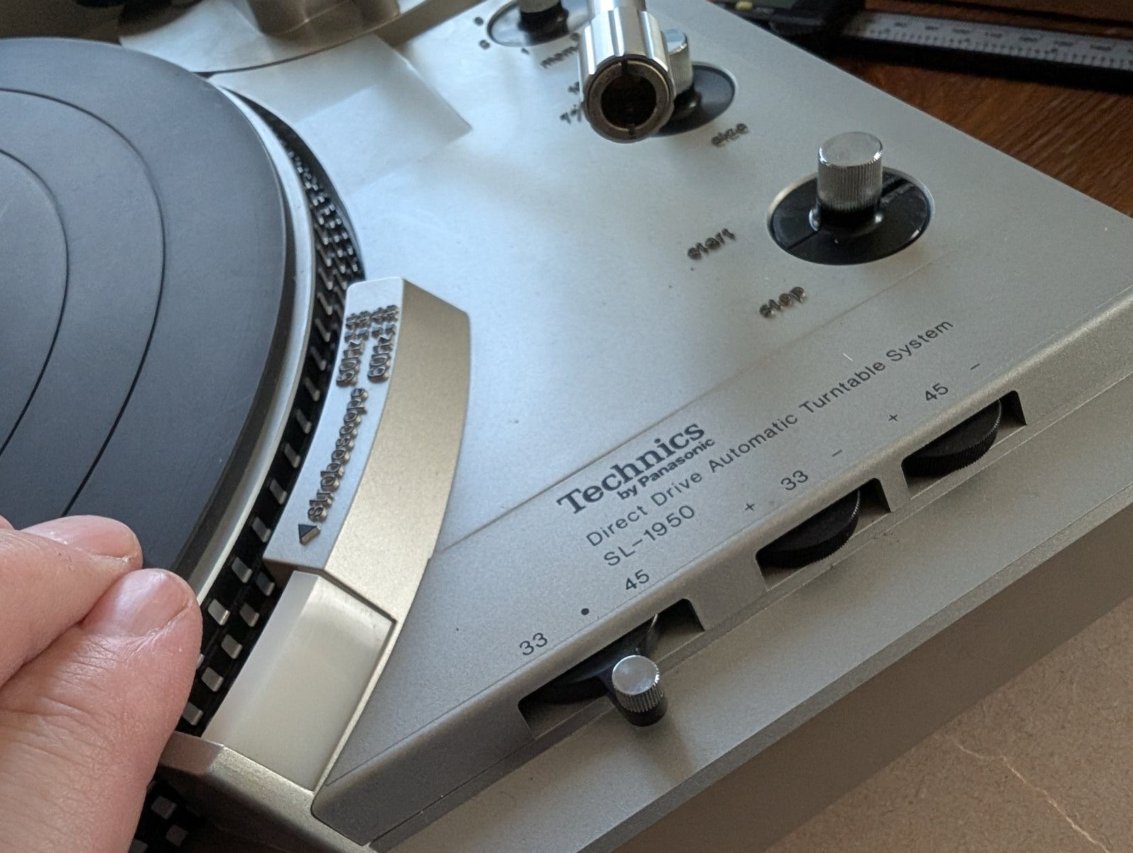 SpinCandy™ Turntable Isolation Feet for Technics SL-1900 SL-1950