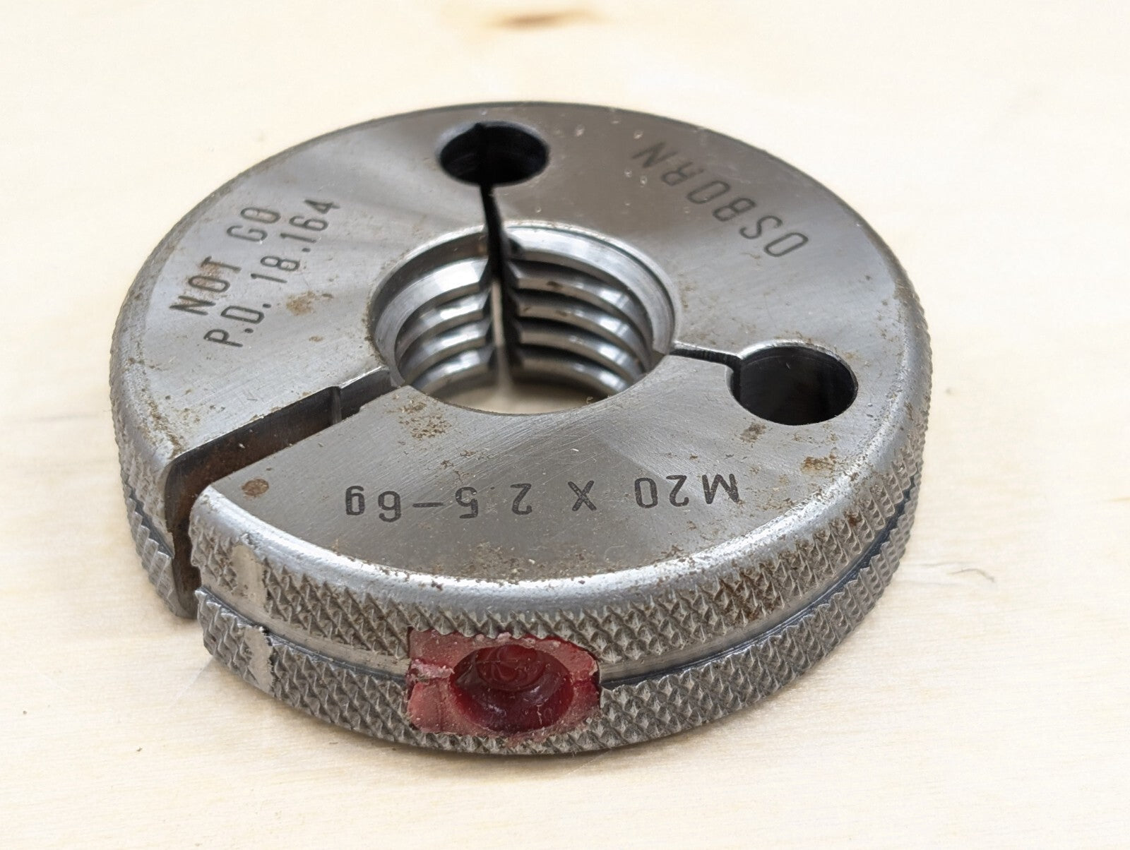 OSBORN UK DIE M20x2.5 Threading NOS M8245G3 13592 13593 60GJ45 60GJ44 A 18.164