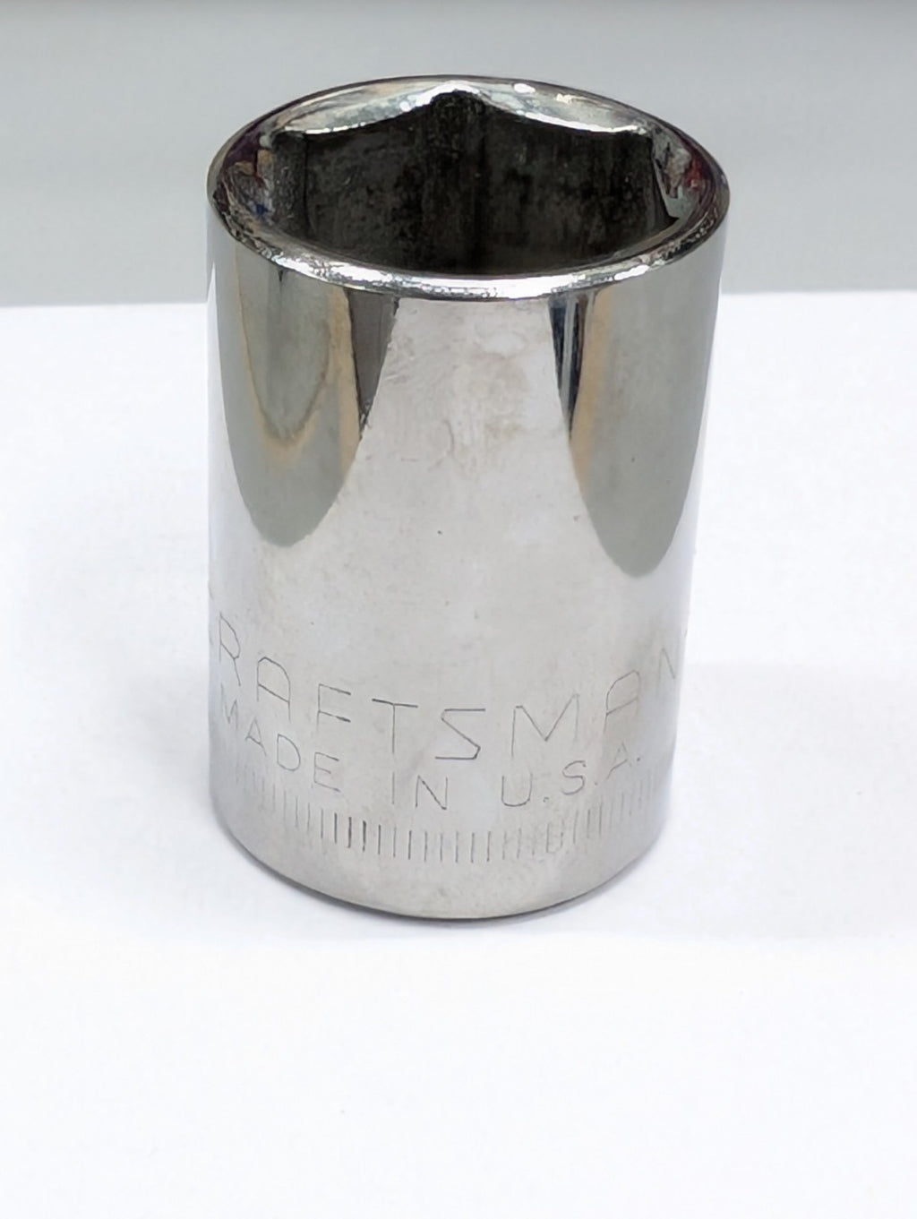 Craftsman USA Socket 19mm Metric  Shallow 6 Point 1/2" Drive 44259 G2