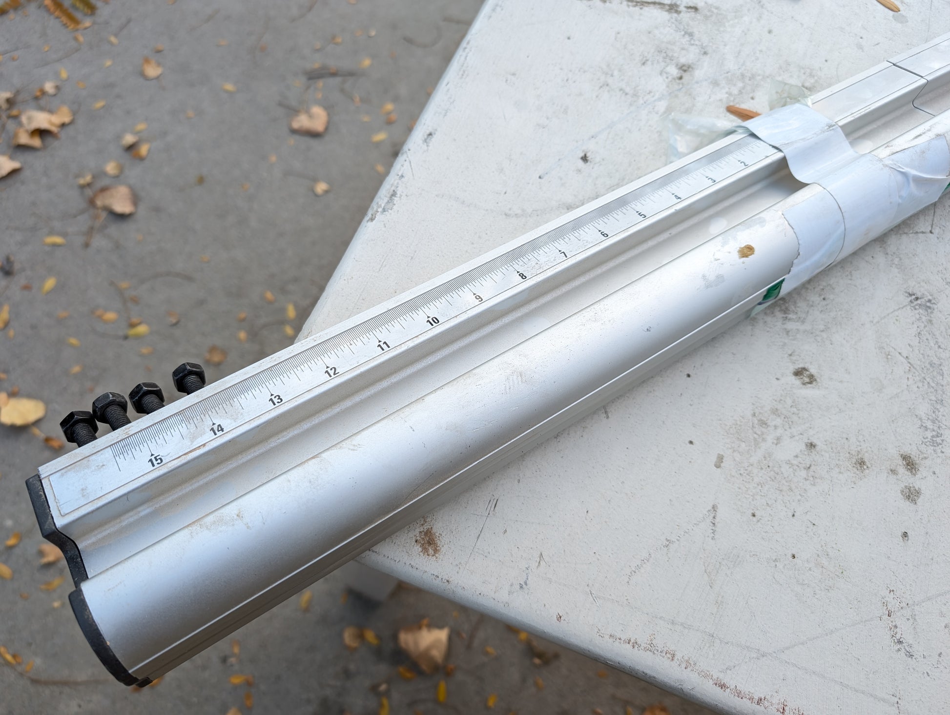 Ridgid R4512 Table Saw Rip Fence front Rail