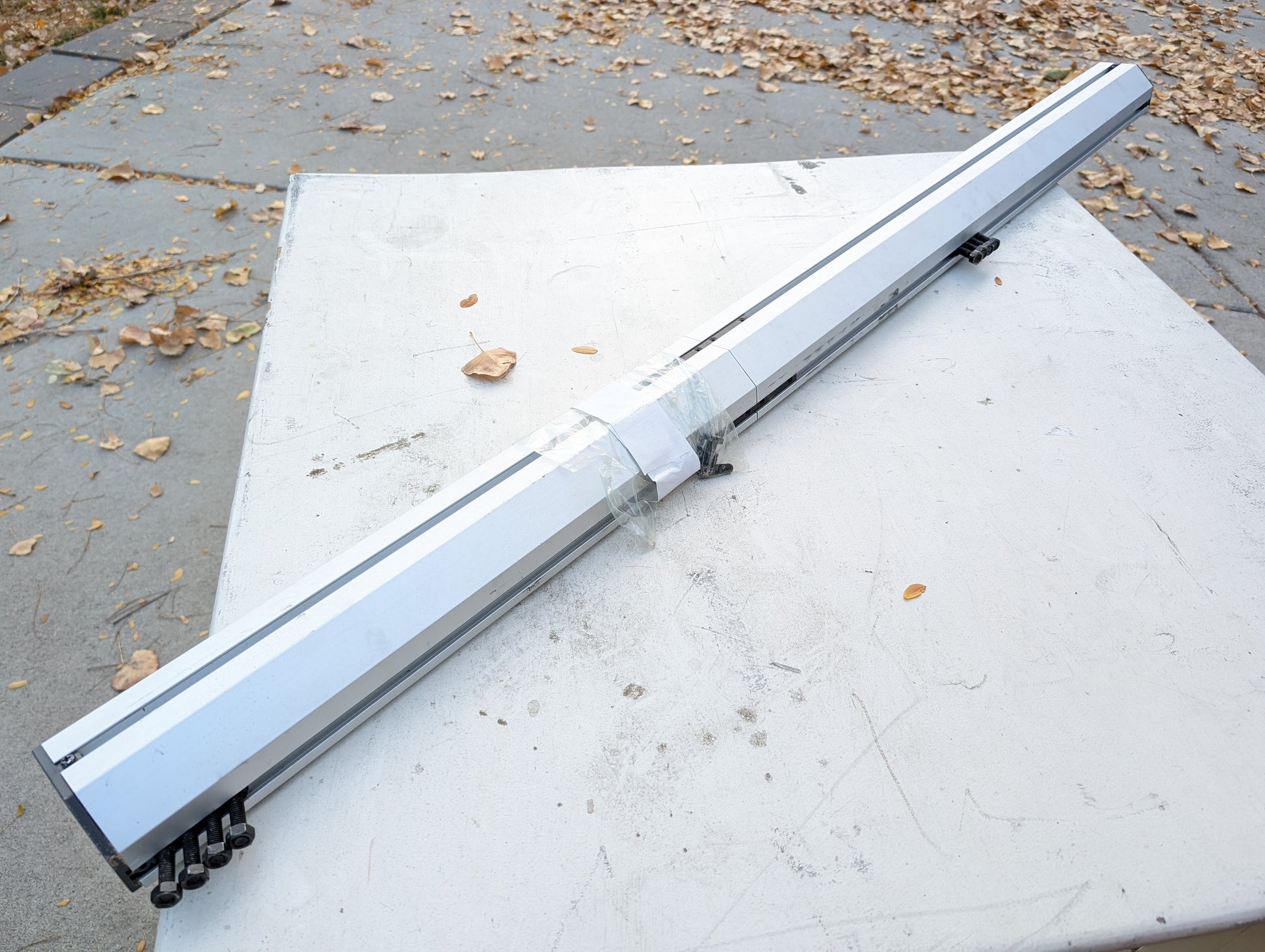 Ridgid R4512 Table Saw Rip Fence front Rail