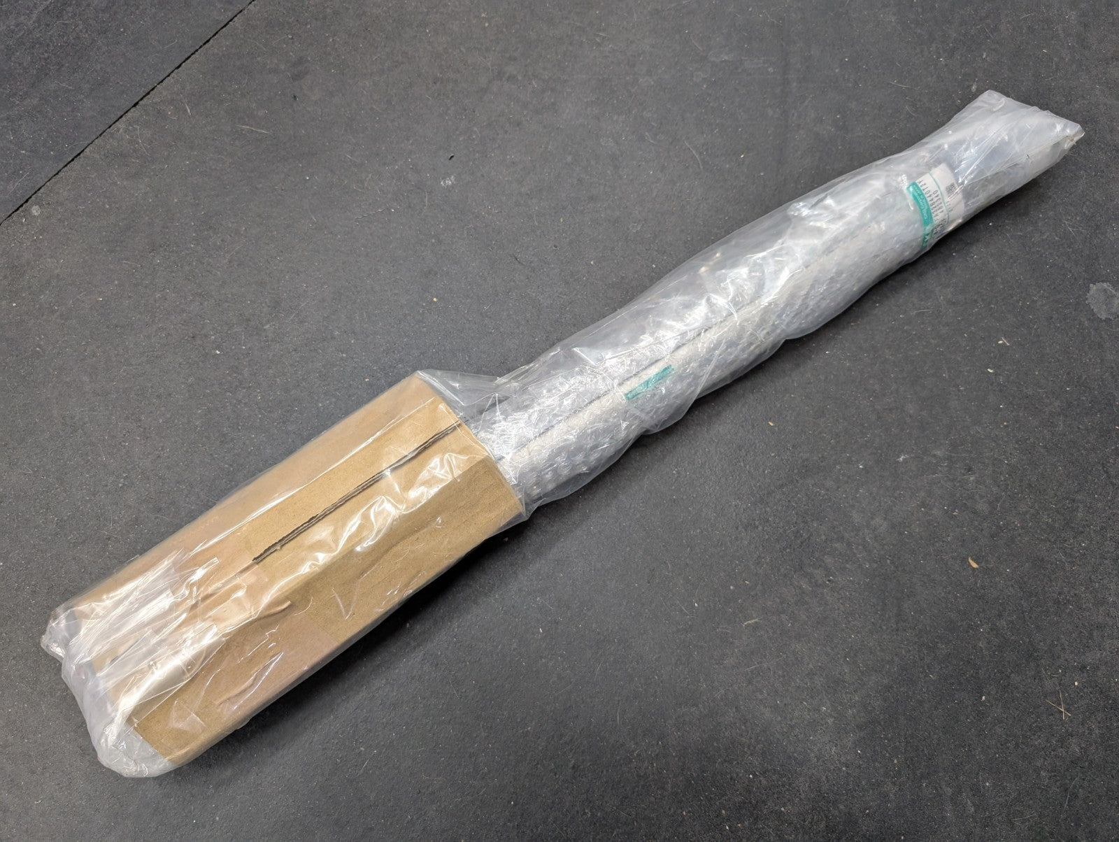 MAZAK G20CB053170 - CYLINDER HCM-G3FA32B440T2YLH5RQ-FL4 Tool Flap