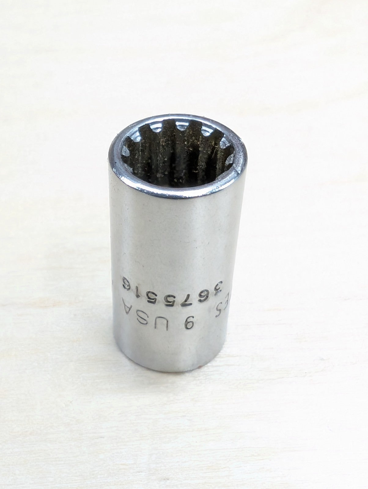 Snap-On Tools USA 1/4" Drive SAE #9 9/32" Shallow SPLINE Socket TES9