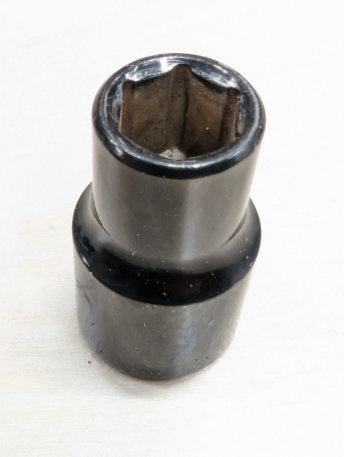 Husky Pro Black Chrome Socket 7/16" SAE 24014P Shallow 6 Point 1/2" Drive