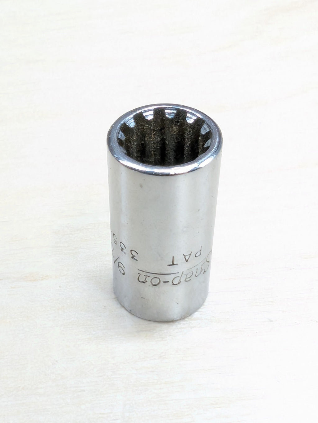 Snap-On Tools USA 1/4" Drive SAE #9 9/32" Shallow SPLINE Socket TES9