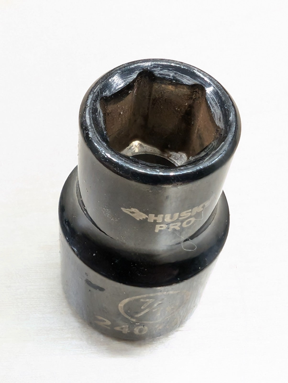 Husky Pro Black Chrome Socket 7/16" SAE 24014P Shallow 6 Point 1/2" Drive