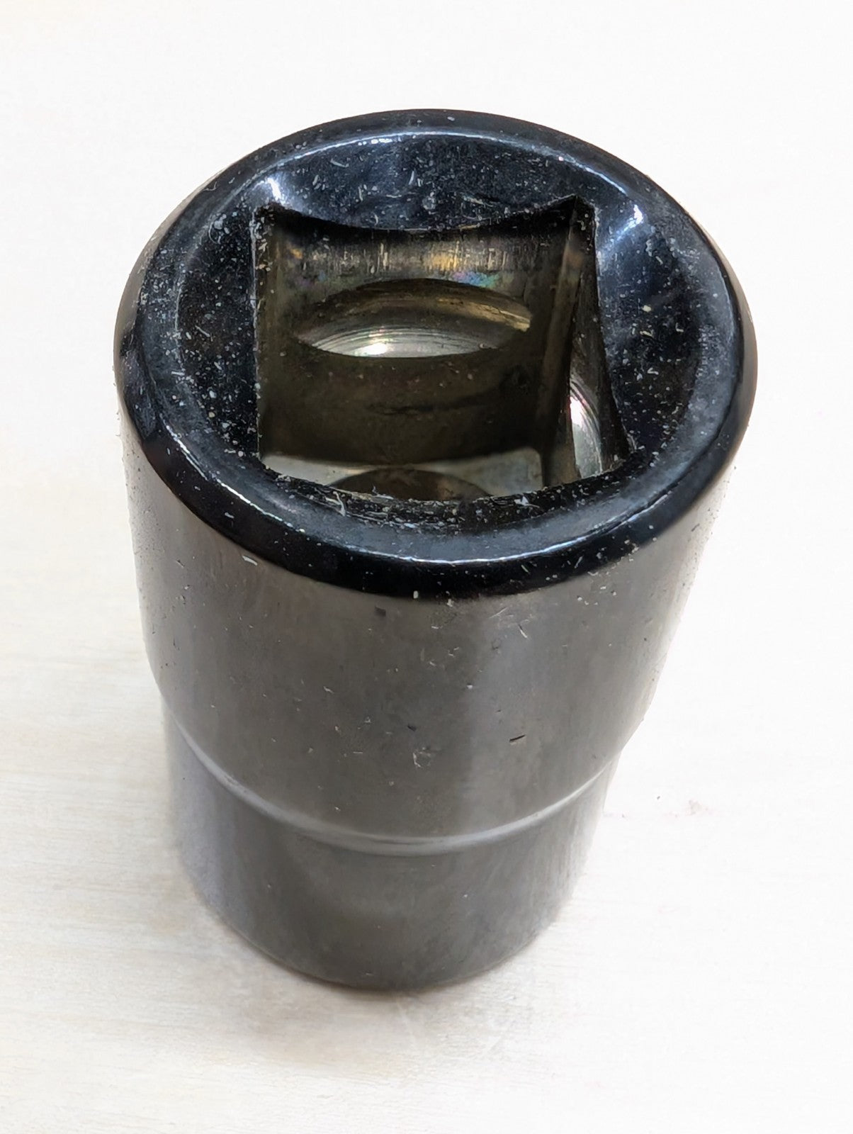 Husky Pro Black Chrome Socket 5/8" SAE 24020P Shallow 6 Point 1/2" Drive